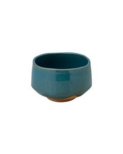 Matchaschale Ao Asuka - Intensiv blaue Glasur über der rotbraunen Keramik